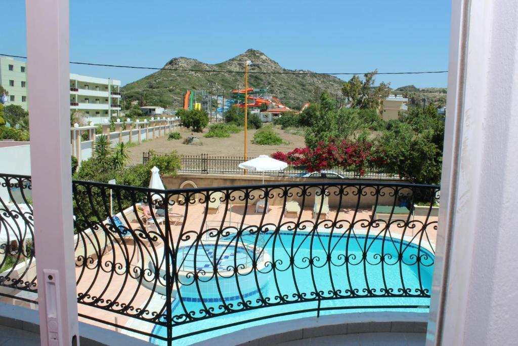 Elarin Studios & Apartments Faliraki Rum bild